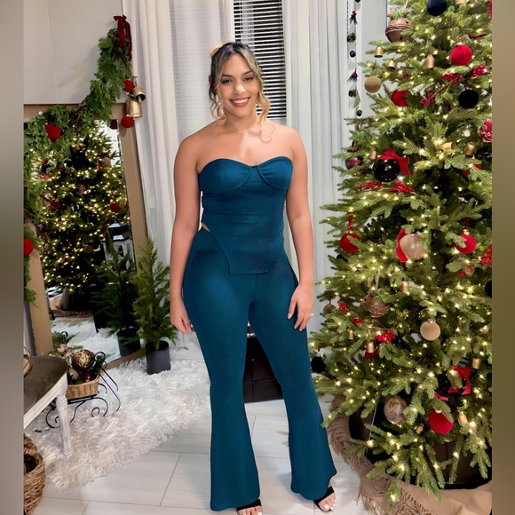 Fashionnova Two piece pants set - Picture 1 of 4